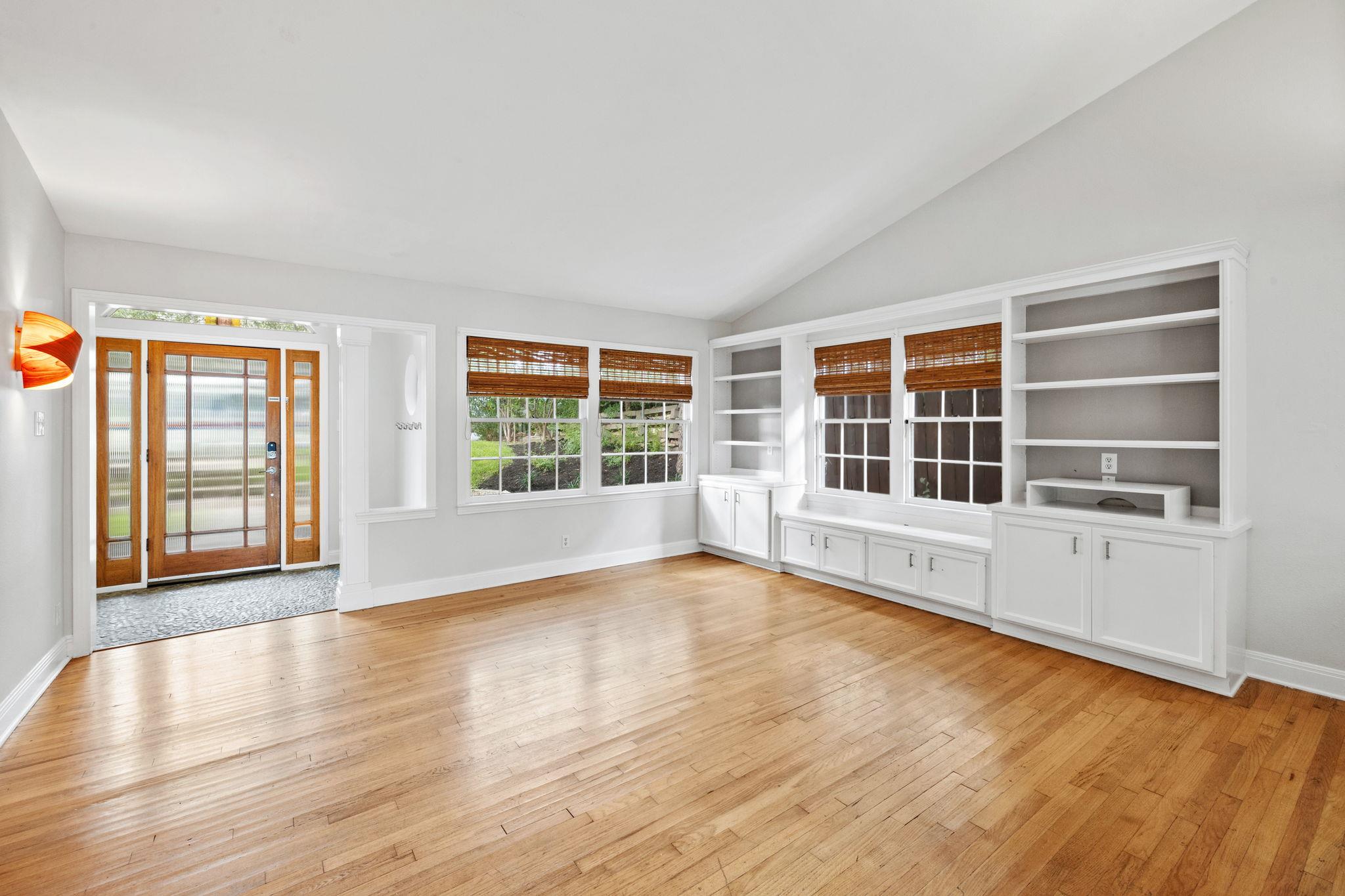 3712 Gilbert St, Austin, TX 78703