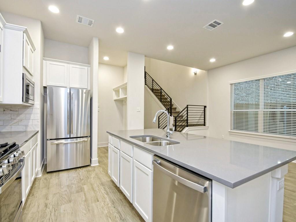 1249 Summerbrooke Cir # 37, Leander, TX 78641