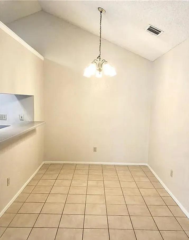 319 GREENLAWN Blvd, Round Rock, TX 78664