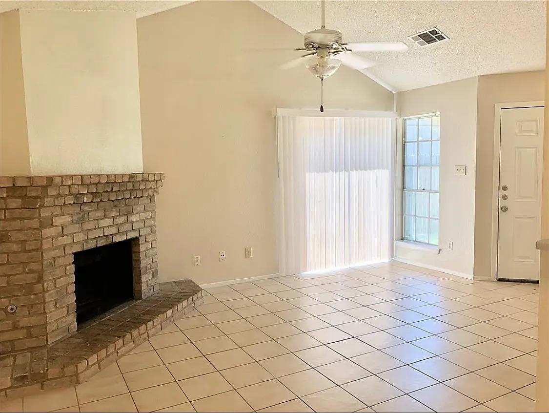 319 GREENLAWN Blvd, Round Rock, TX 78664