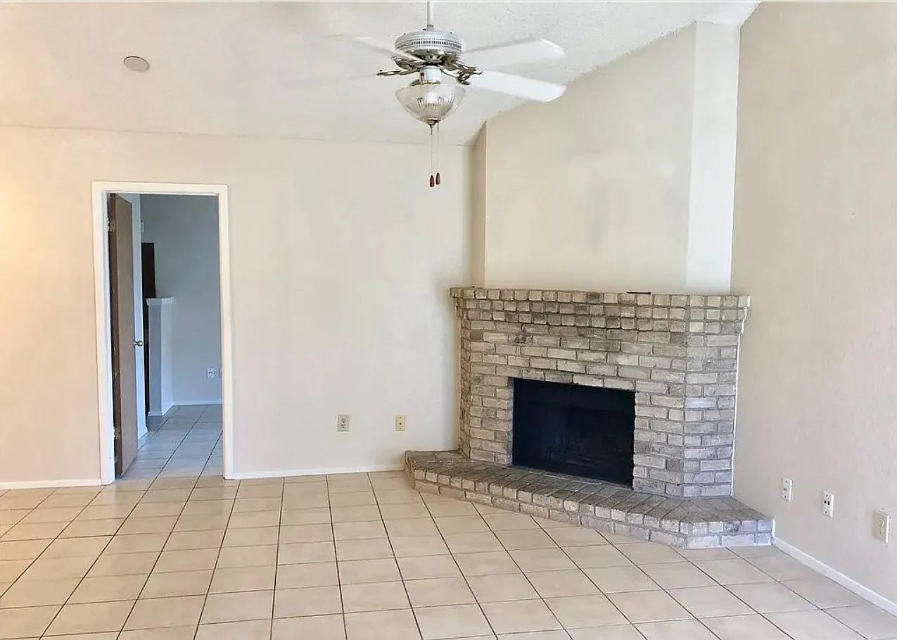 319 GREENLAWN Blvd, Round Rock, TX 78664