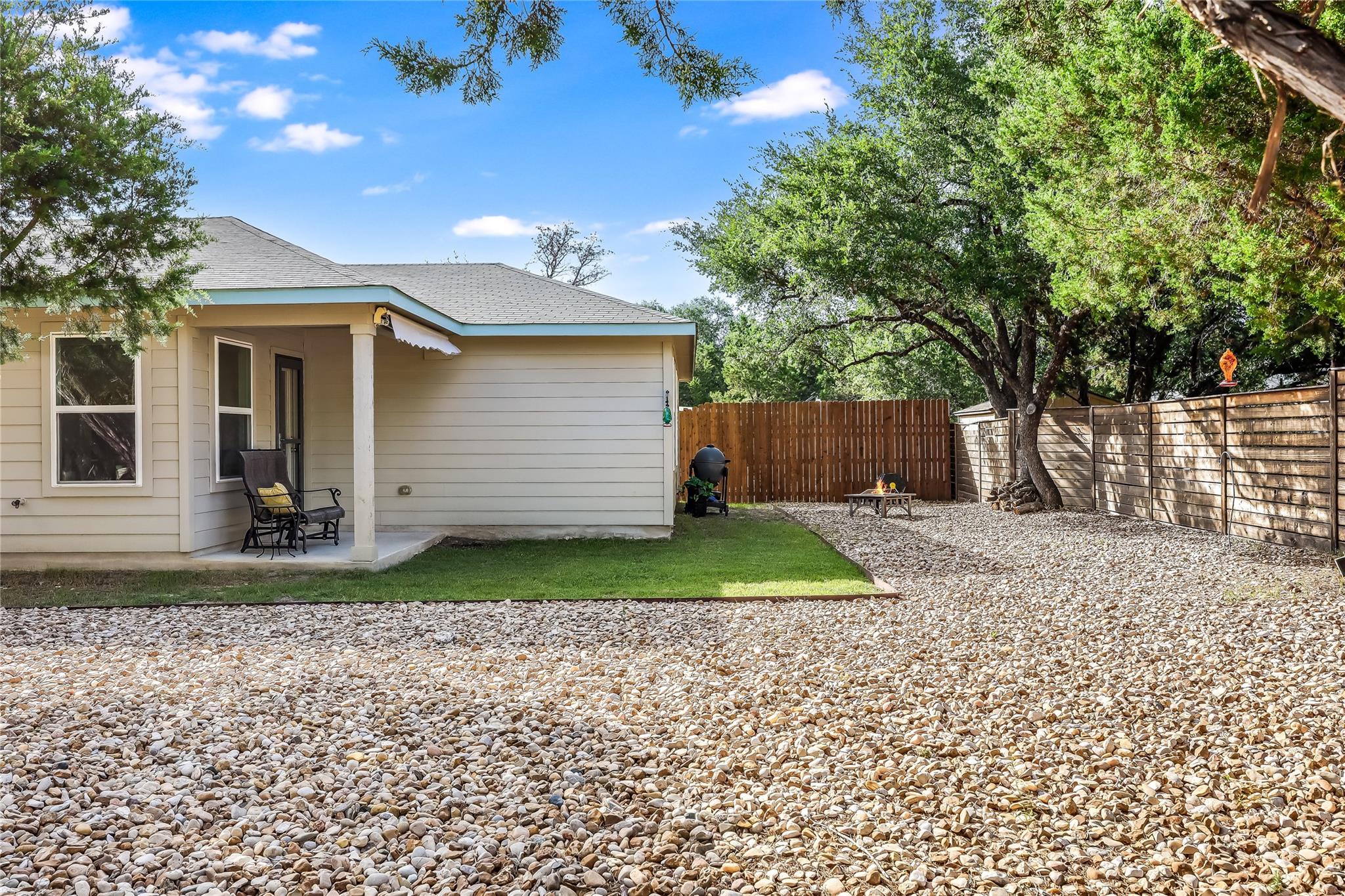 1901 Owens Ln, Lago Vista, TX 78645