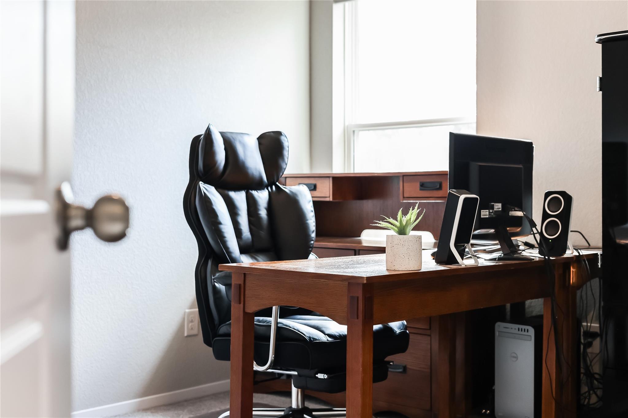 1901 Owens Ln, Lago Vista, TX 78645