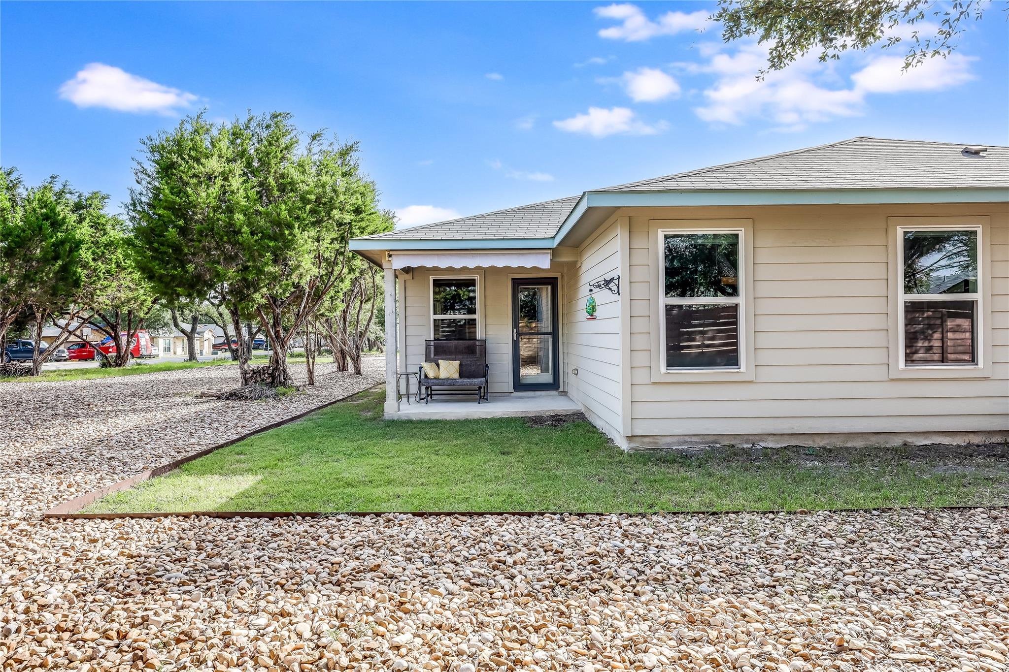 1901 Owens Ln, Lago Vista, TX 78645