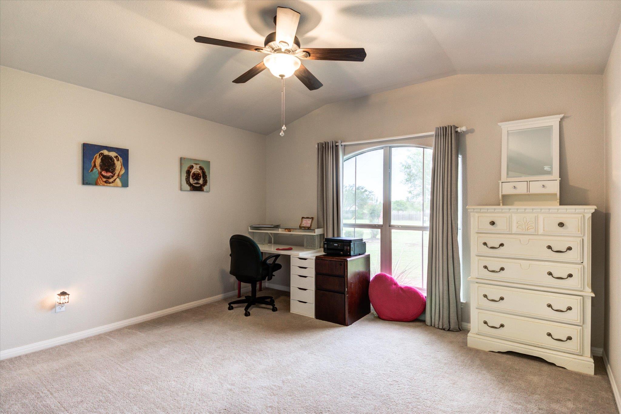 109 S Santa Fe Trl, Liberty Hill, TX 78642