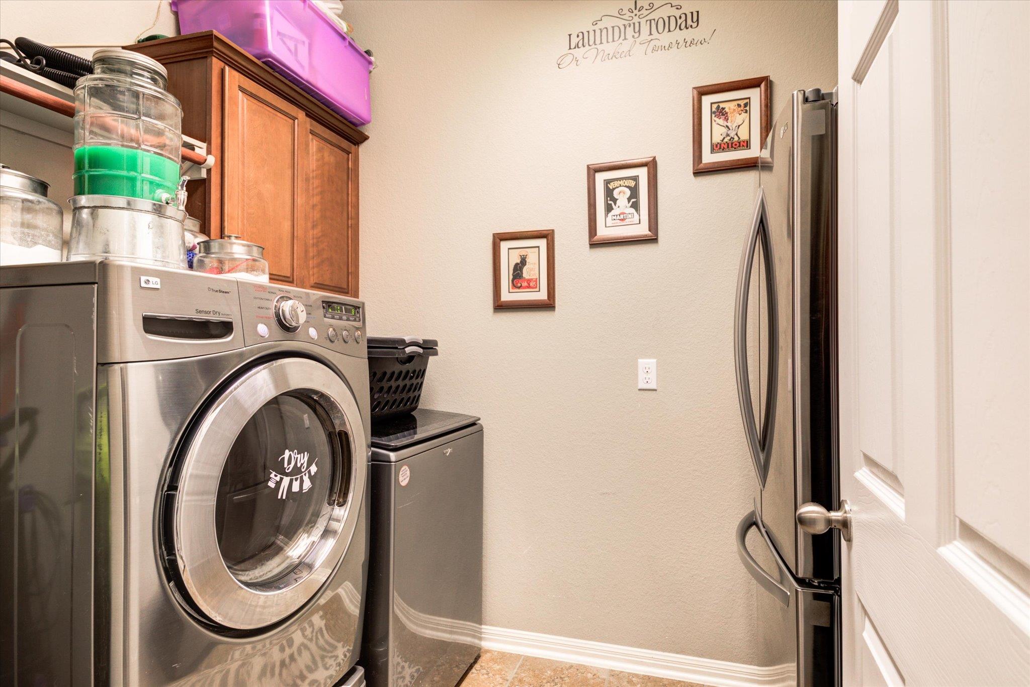 109 S Santa Fe Trl, Liberty Hill, TX 78642