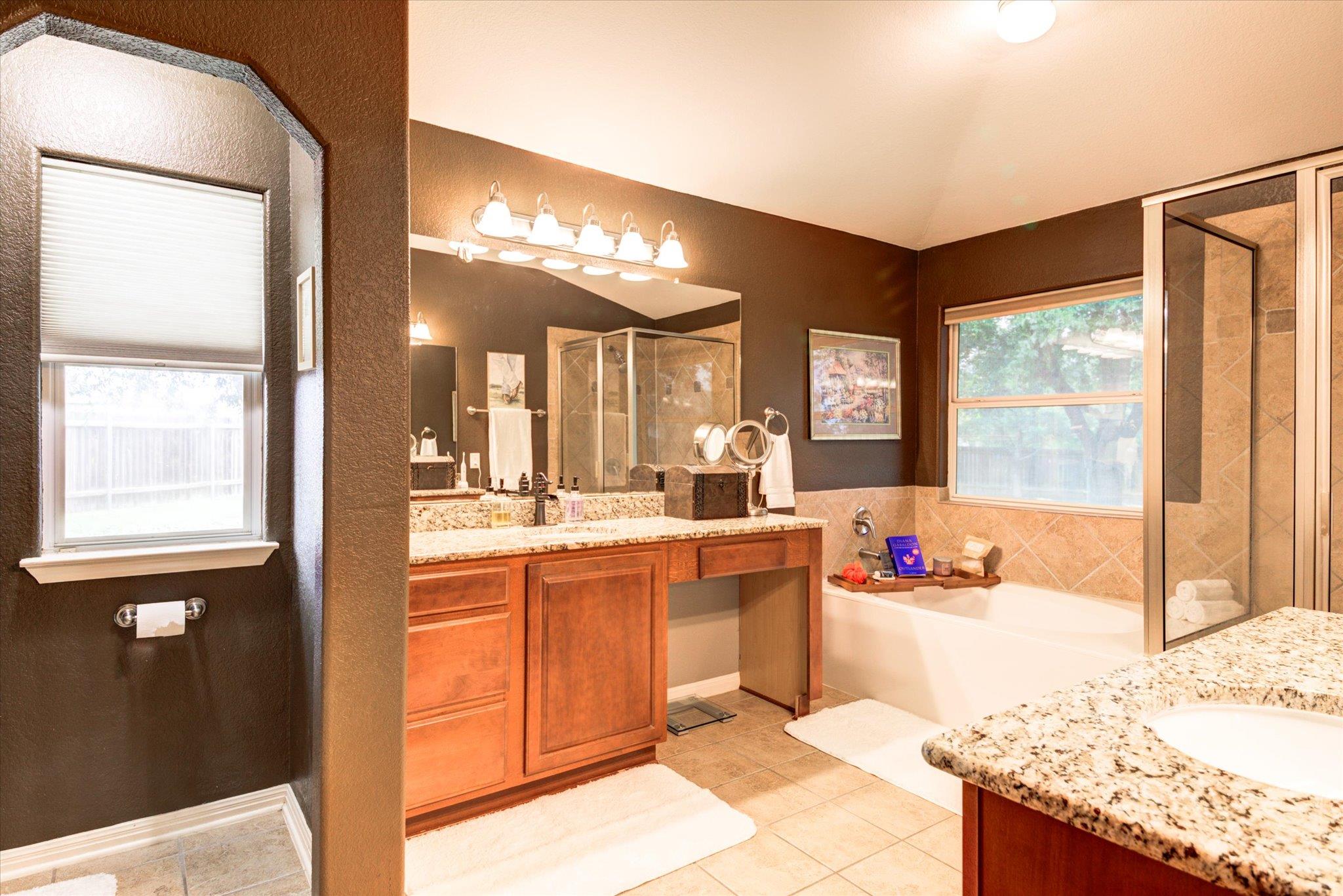 109 S Santa Fe Trl, Liberty Hill, TX 78642