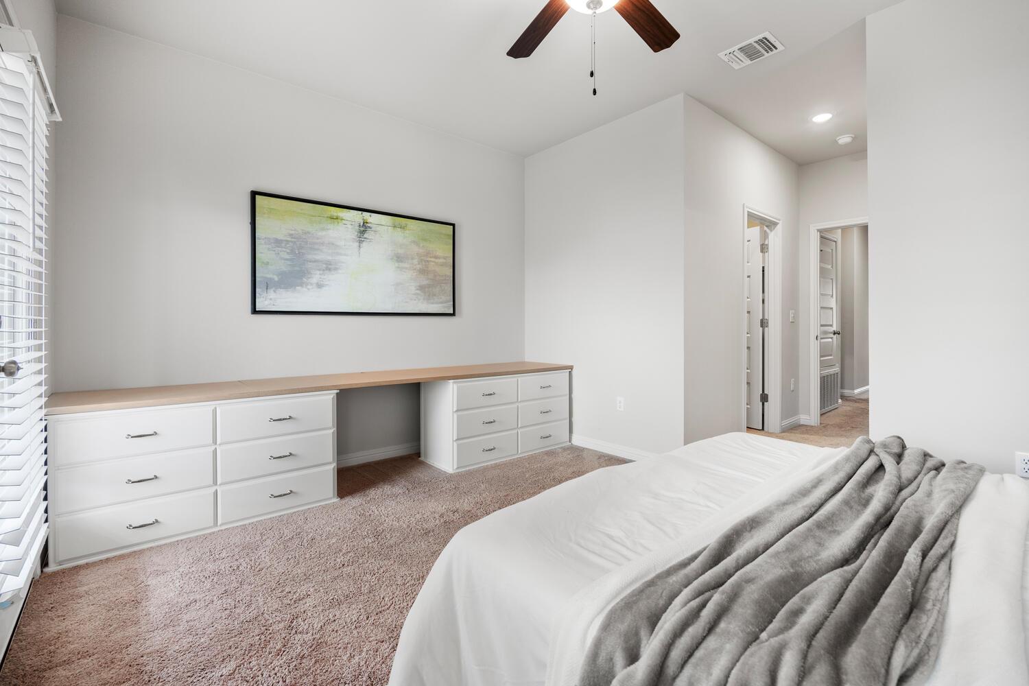 7902 Sutcliffe Dr, Austin, TX 78744