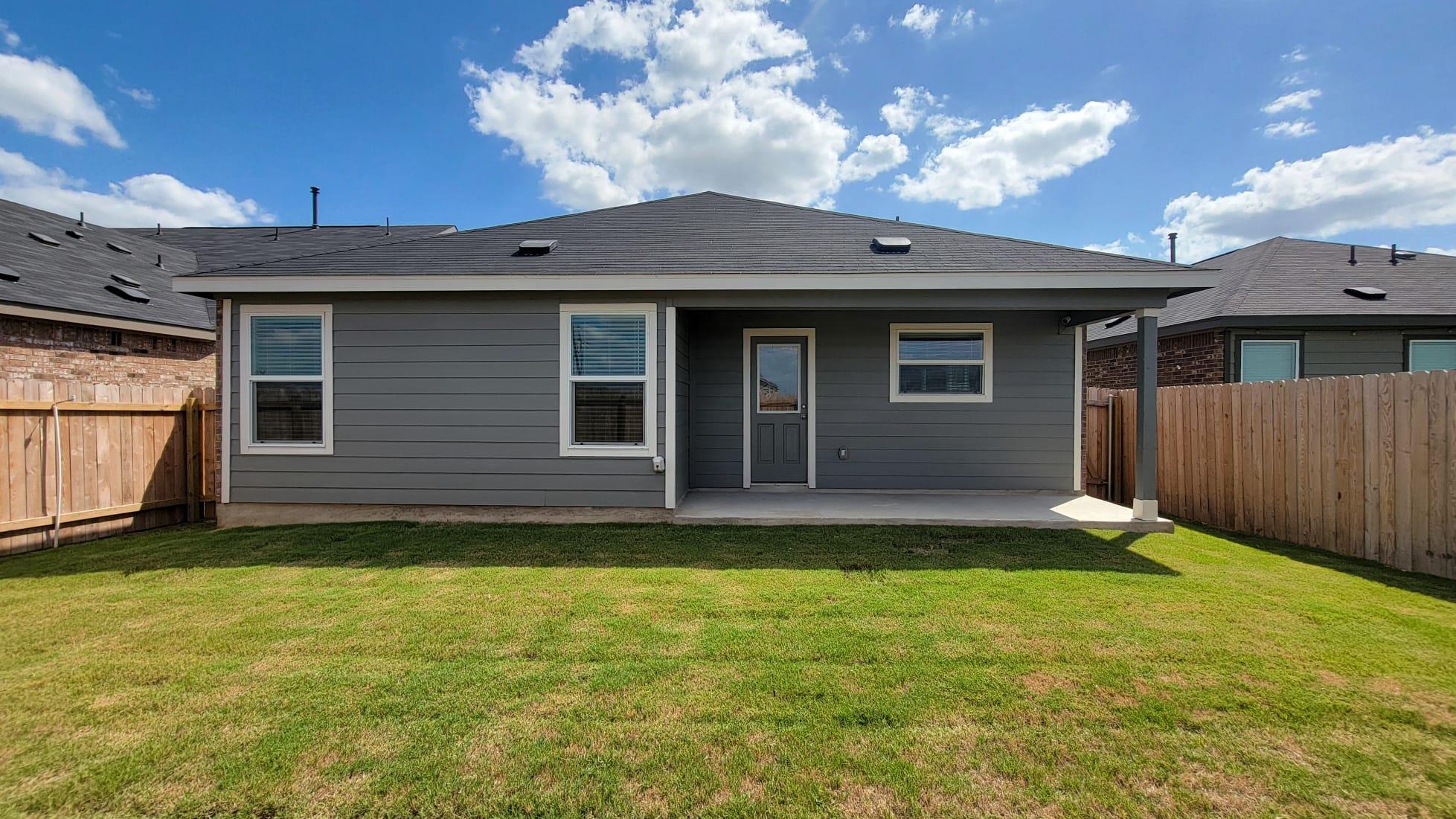 319 Alamito Ave, Kyle, TX 78640