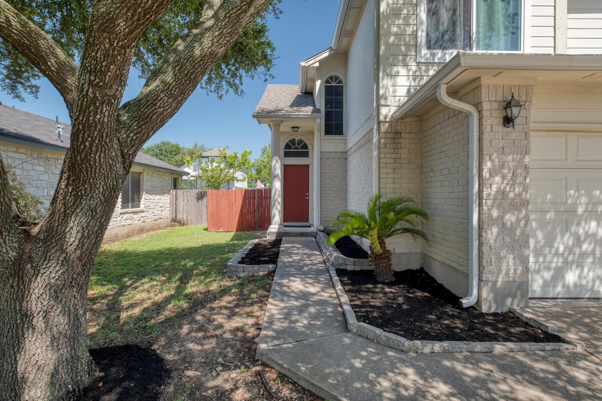 1716 Barilla Mountain Trl, Round Rock, TX 78664