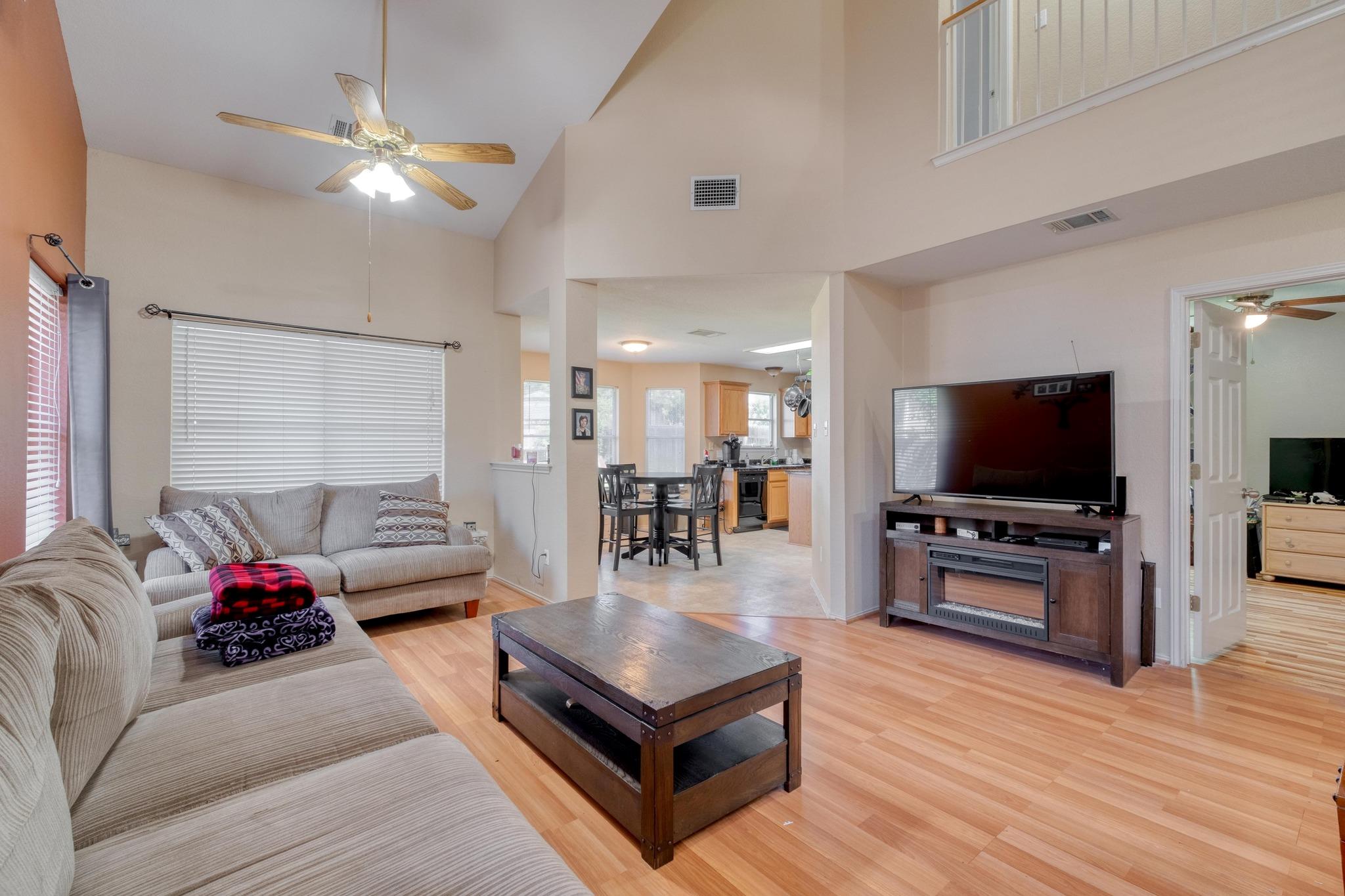 1716 Barilla Mountain Trl, Round Rock, TX 78664