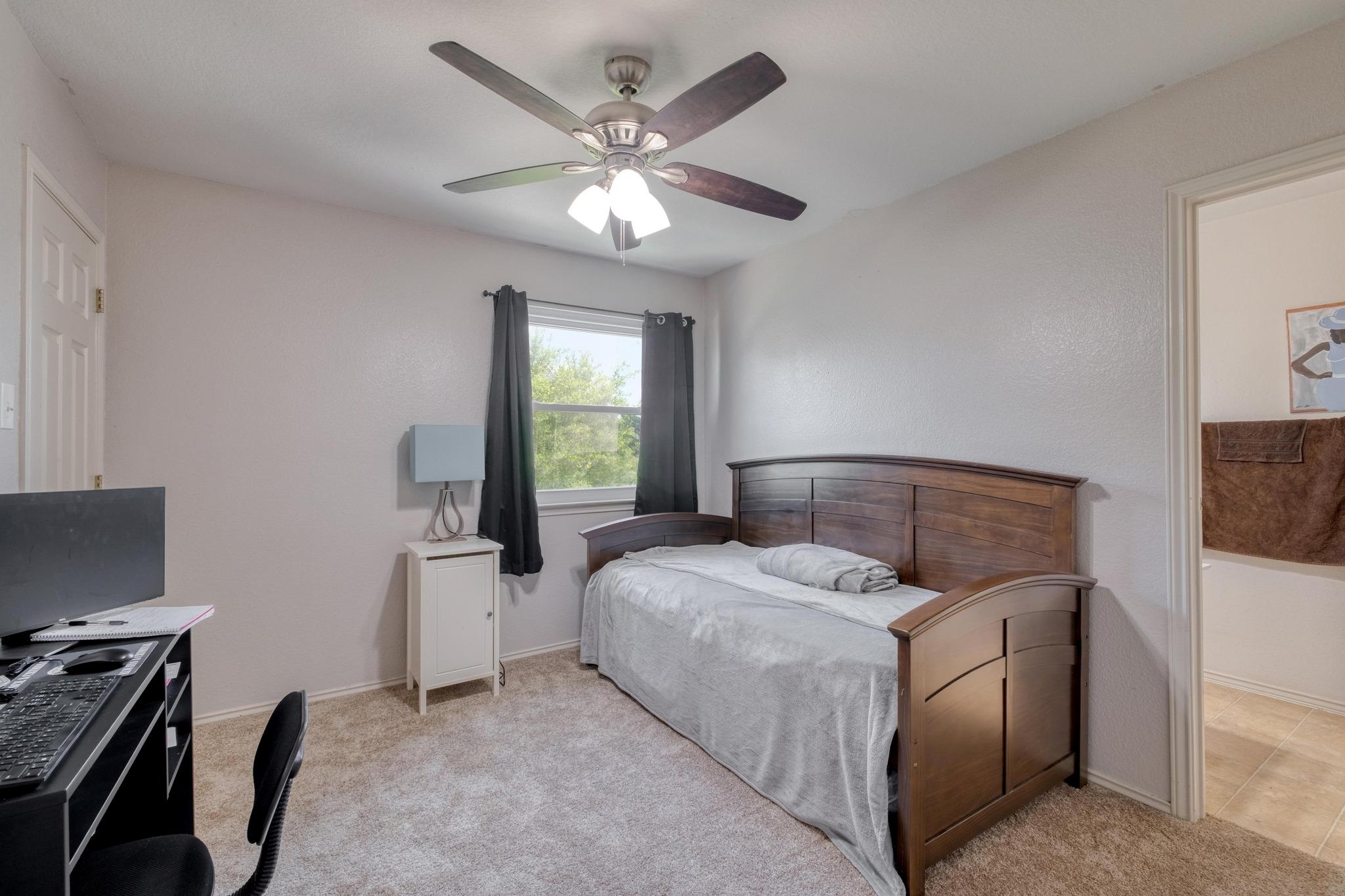 1716 Barilla Mountain Trl, Round Rock, TX 78664