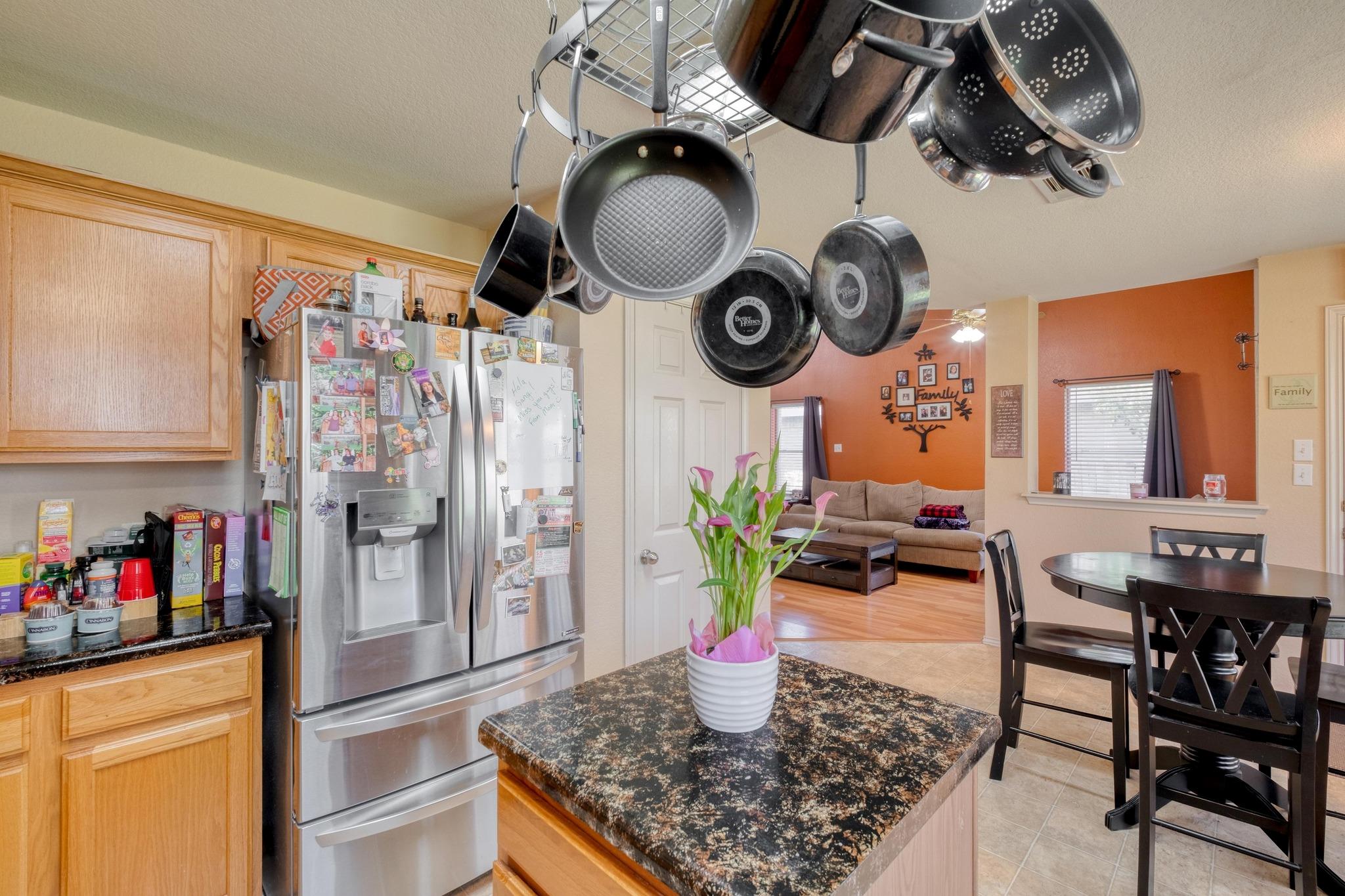 1716 Barilla Mountain Trl, Round Rock, TX 78664