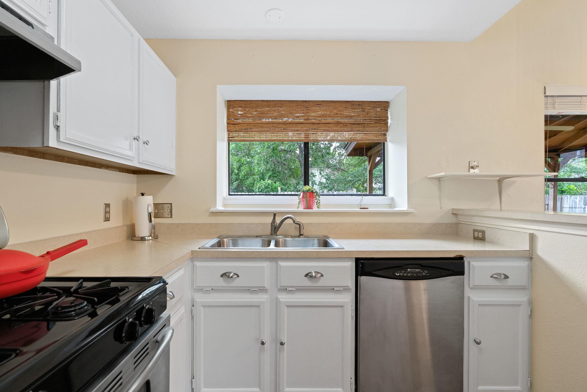 3008 Siskin Dr, Austin, TX 78745