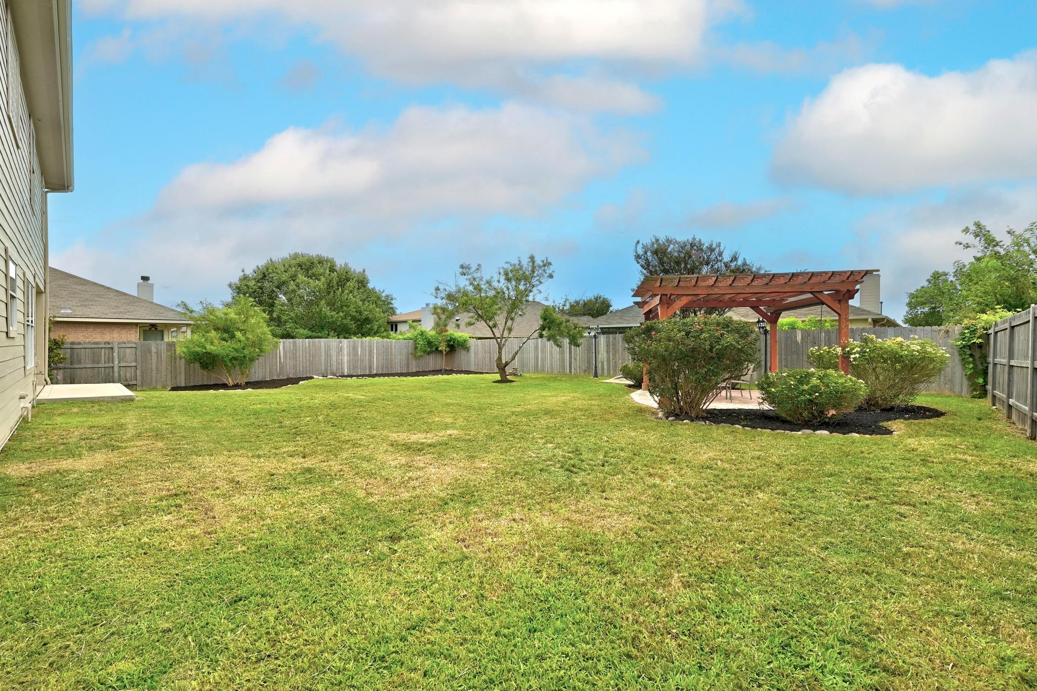 909 Rochester Castle Way, Pflugerville, TX 78660