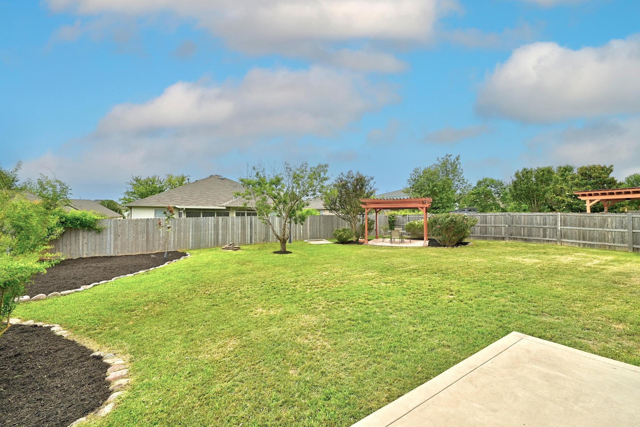 909 Rochester Castle Way, Pflugerville, TX 78660
