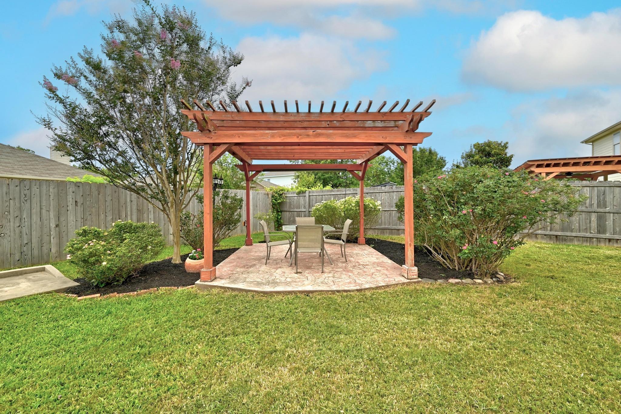 909 Rochester Castle Way, Pflugerville, TX 78660