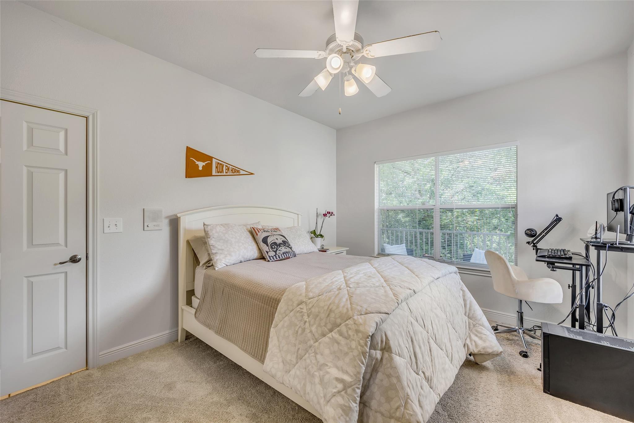 5511 Oakwood Cv # B, Austin, TX 78731