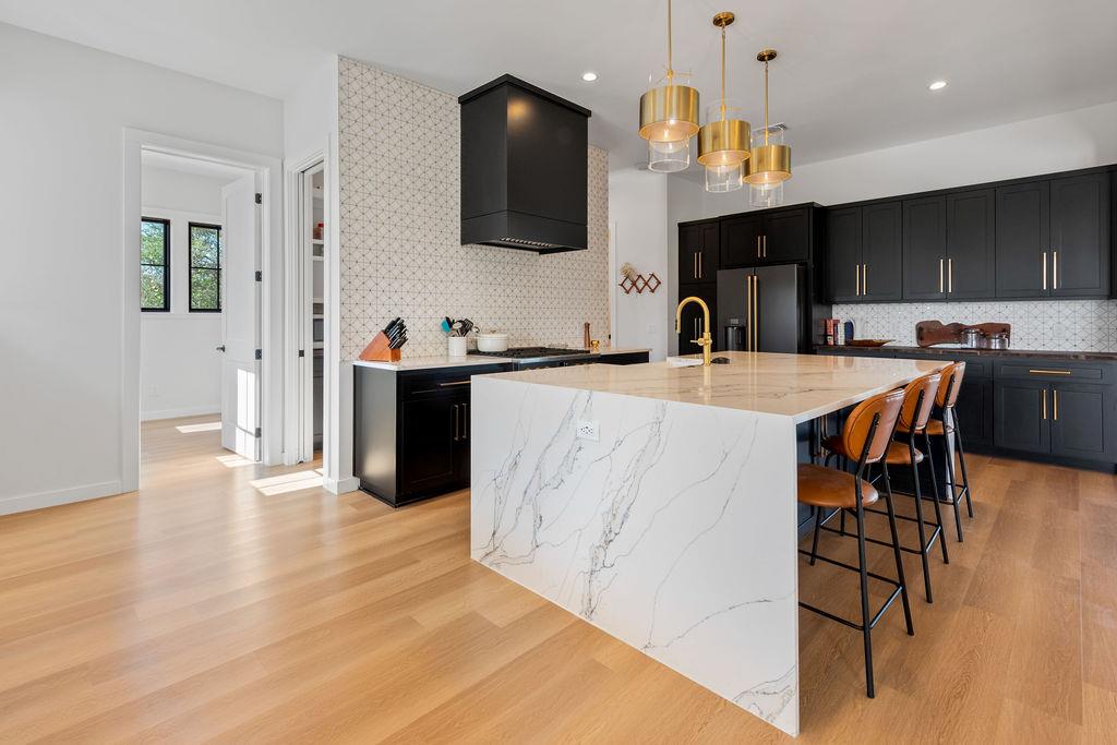 813 Verde Vista Dr, Wimberley, TX 78676