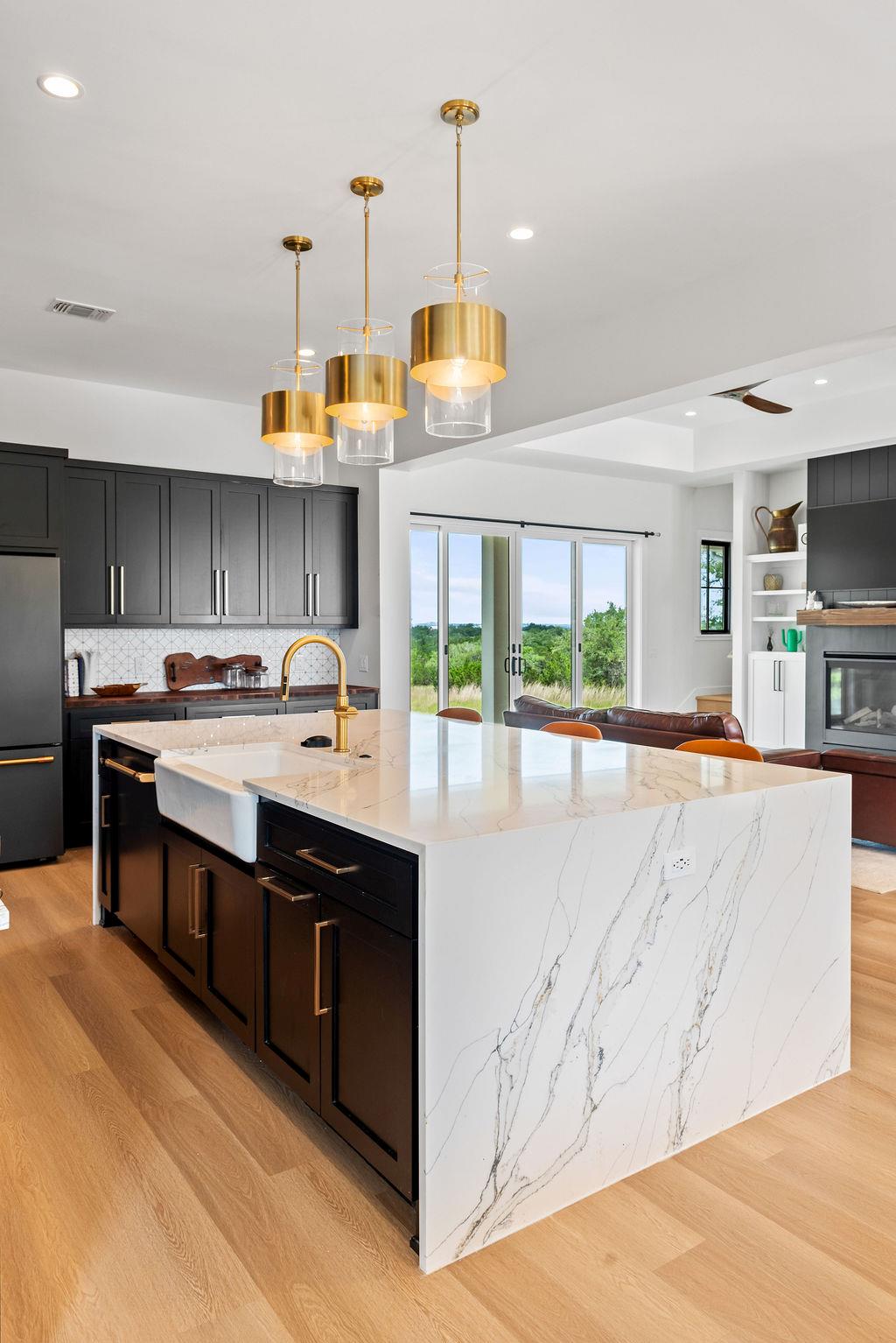 813 Verde Vista Dr, Wimberley, TX 78676