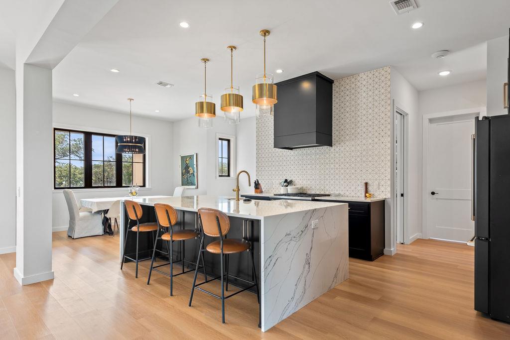 813 Verde Vista Dr, Wimberley, TX 78676