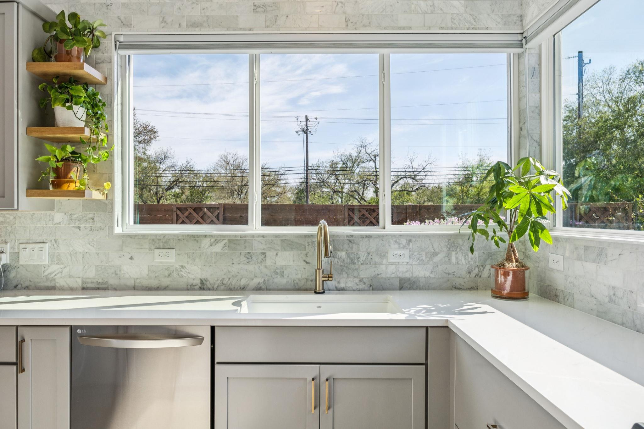 5703 Taunton Dr, Austin, TX 78723
