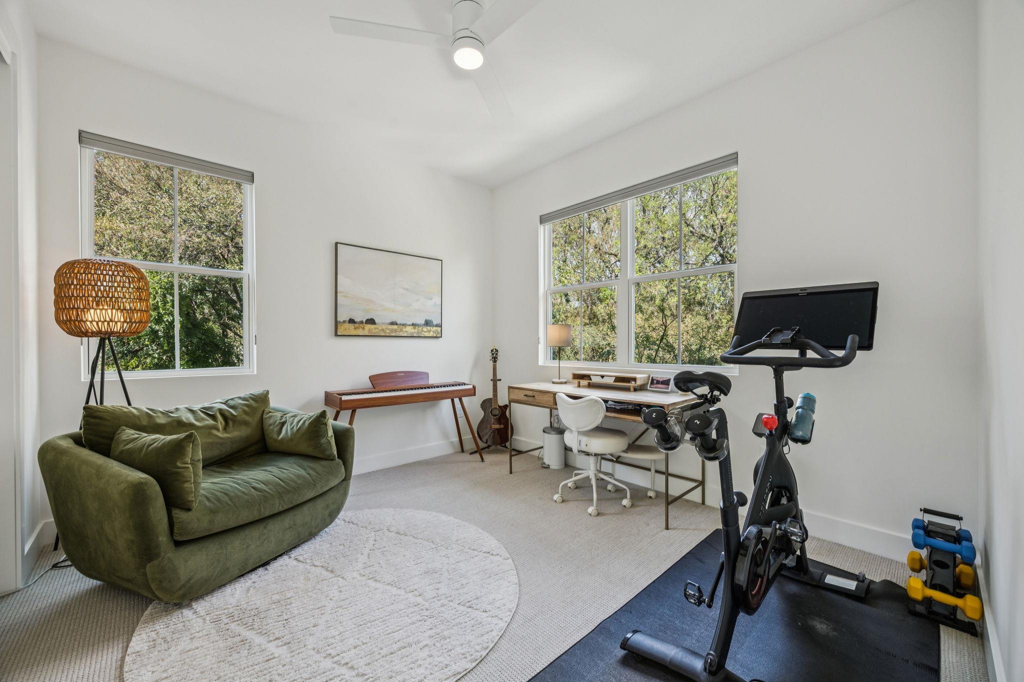 5703 Taunton Dr, Austin, TX 78723