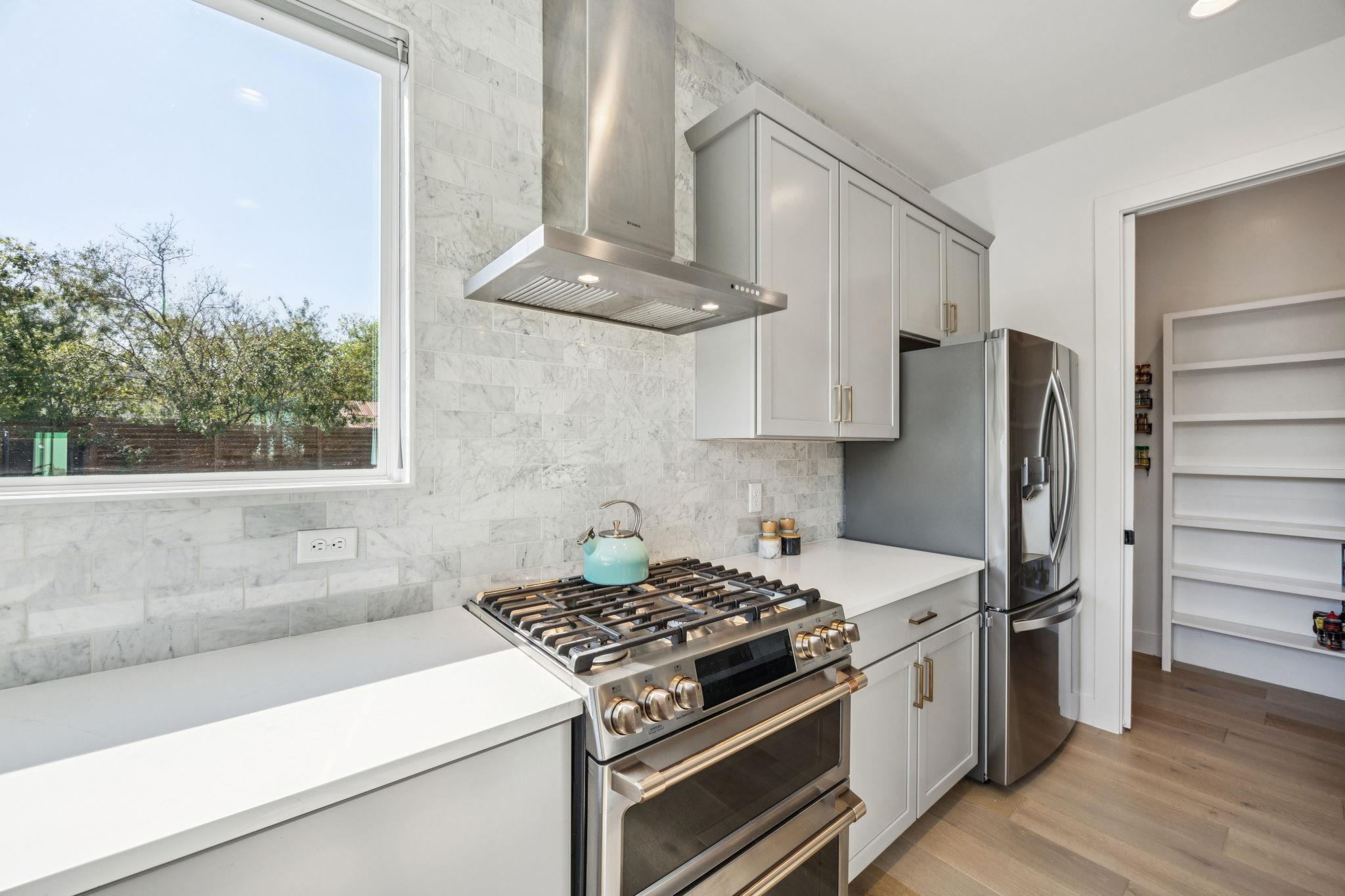 5703 Taunton Dr, Austin, TX 78723