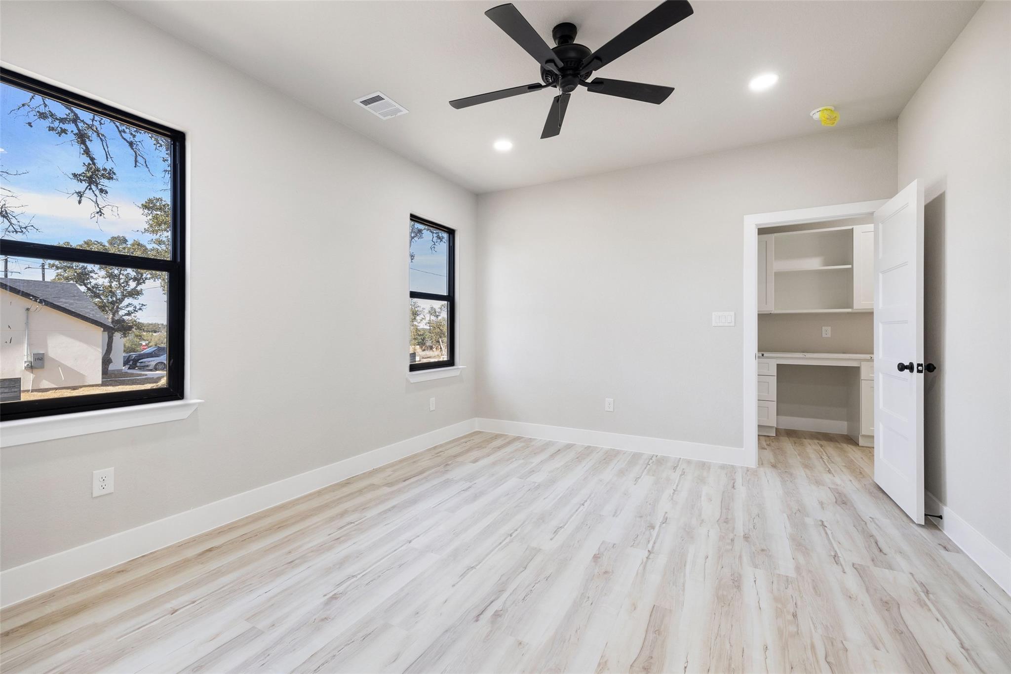 109 Sweet Clover Way, Johnson City, TX 78636