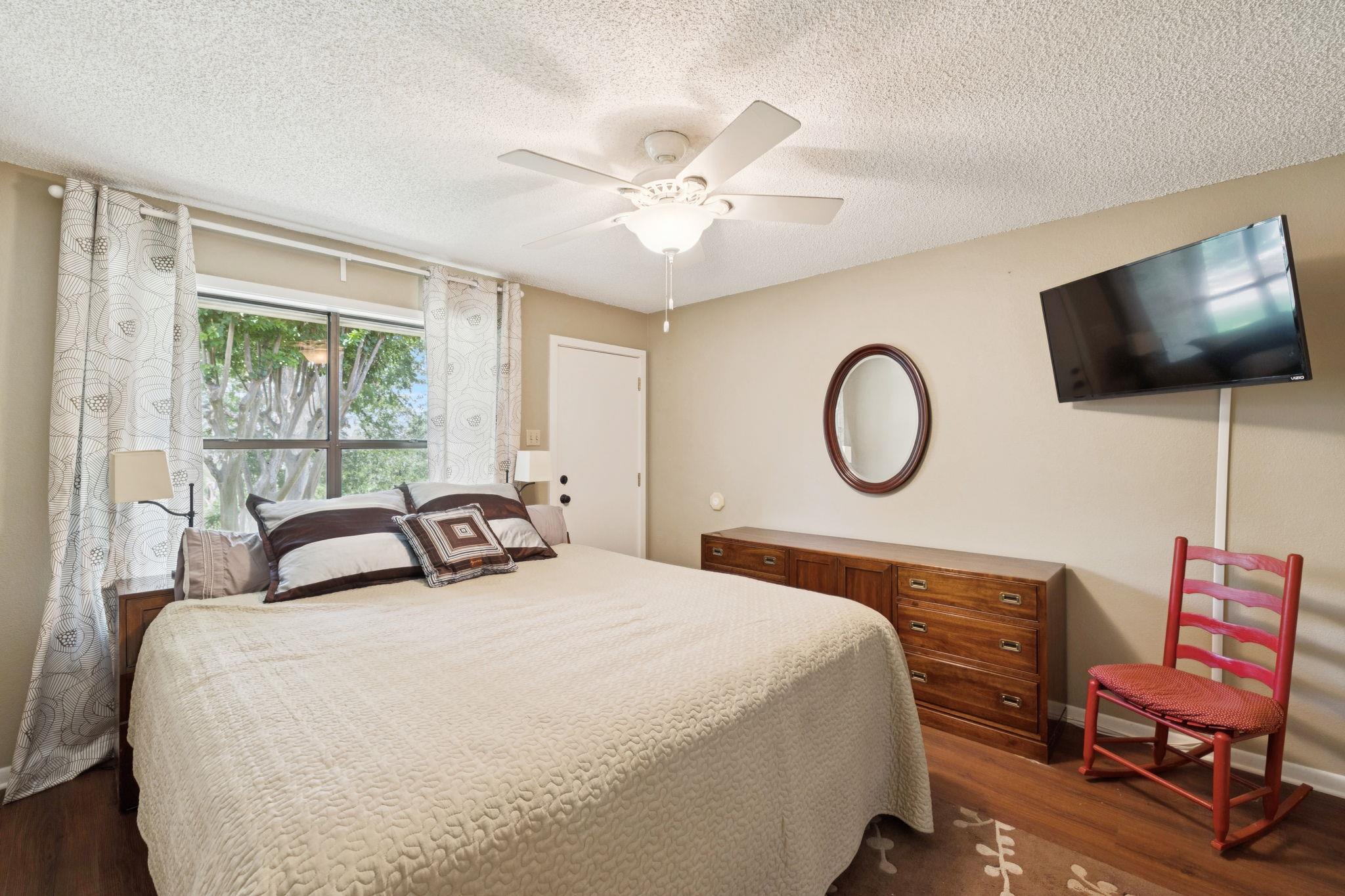 180 Wampum Way, Seguin, TX 78155