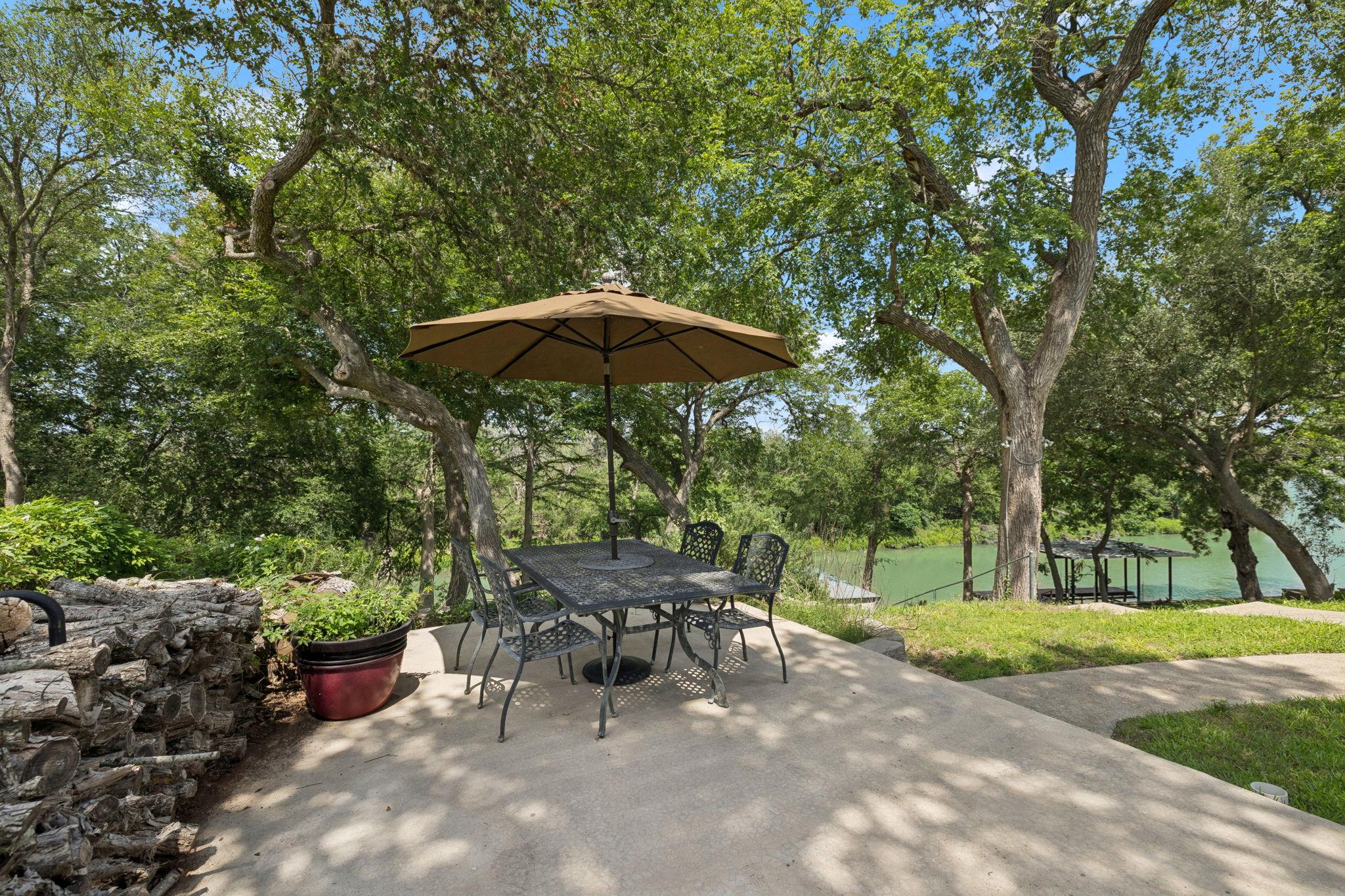 180 Wampum Way, Seguin, TX 78155