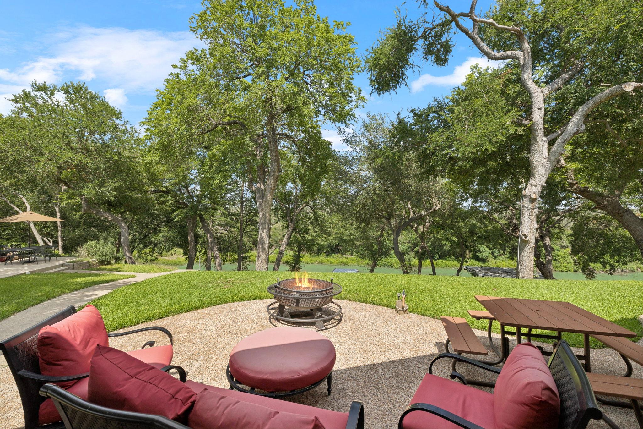 180 Wampum Way, Seguin, TX 78155