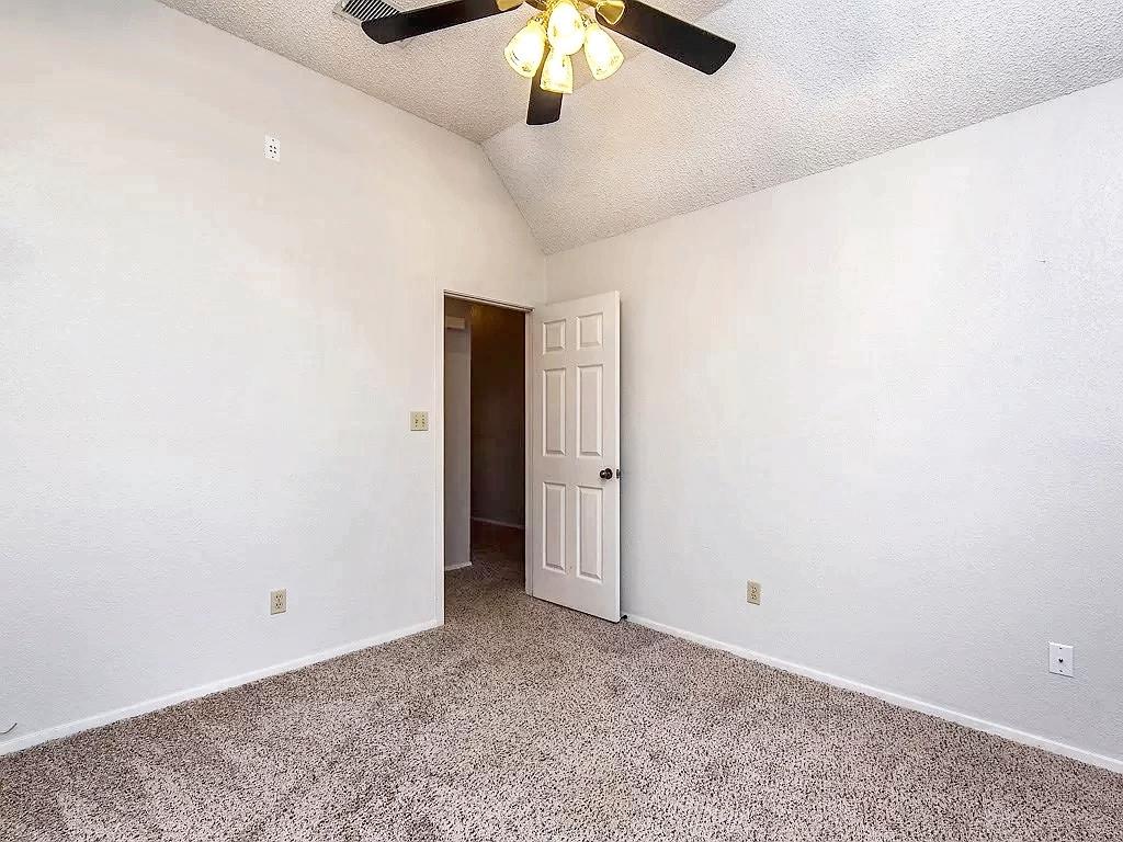 1810 Ramona Cir, San Marcos, TX 78666