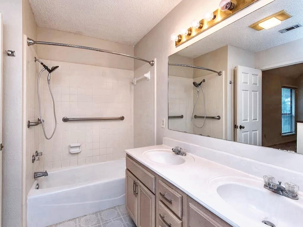 1810 Ramona Cir, San Marcos, TX 78666