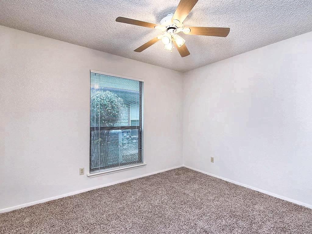 1810 Ramona Cir, San Marcos, TX 78666