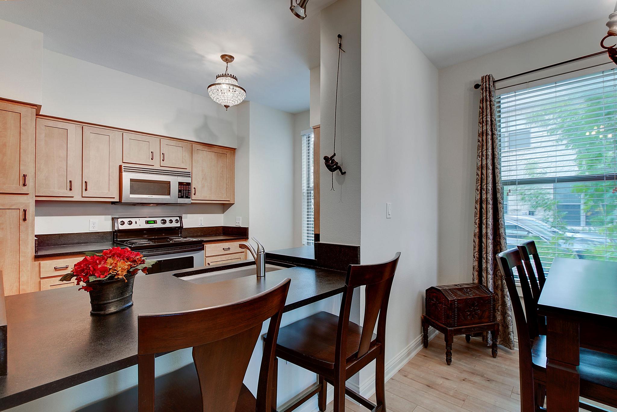 1201 Grove Blvd # 1404, Austin, TX 78741