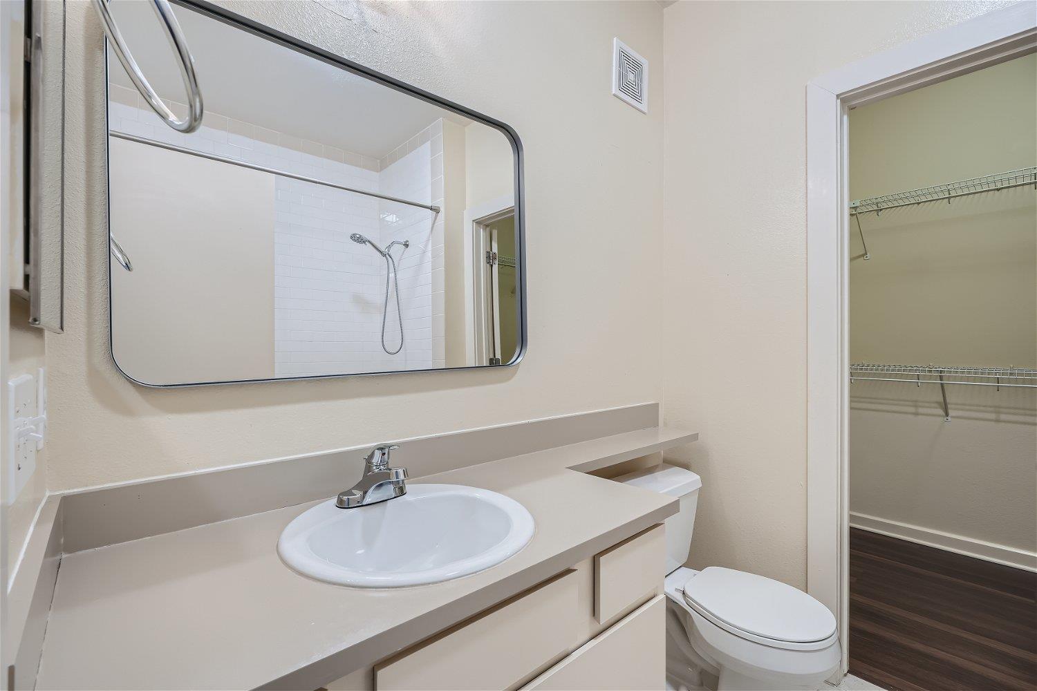 1201 Grove Blvd # 1404, Austin, TX 78741