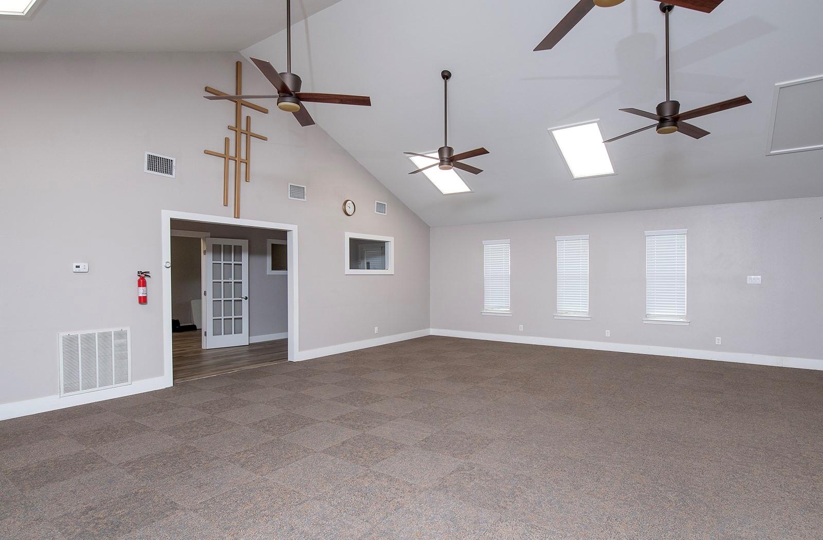 150 W Fm 487, Jarrell, TX 76537