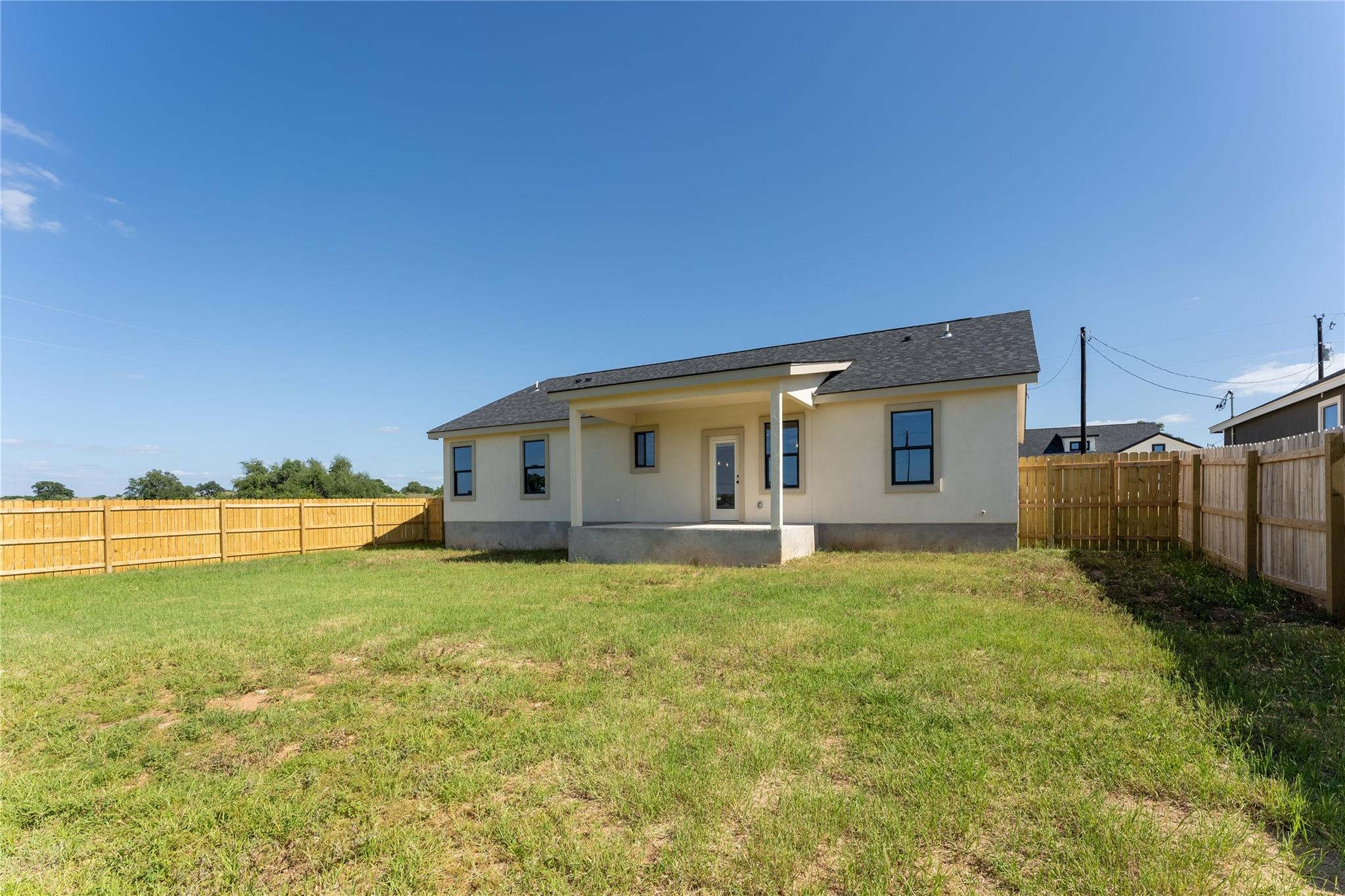 105 Sweet Clover Way, Johnson City, TX 78636