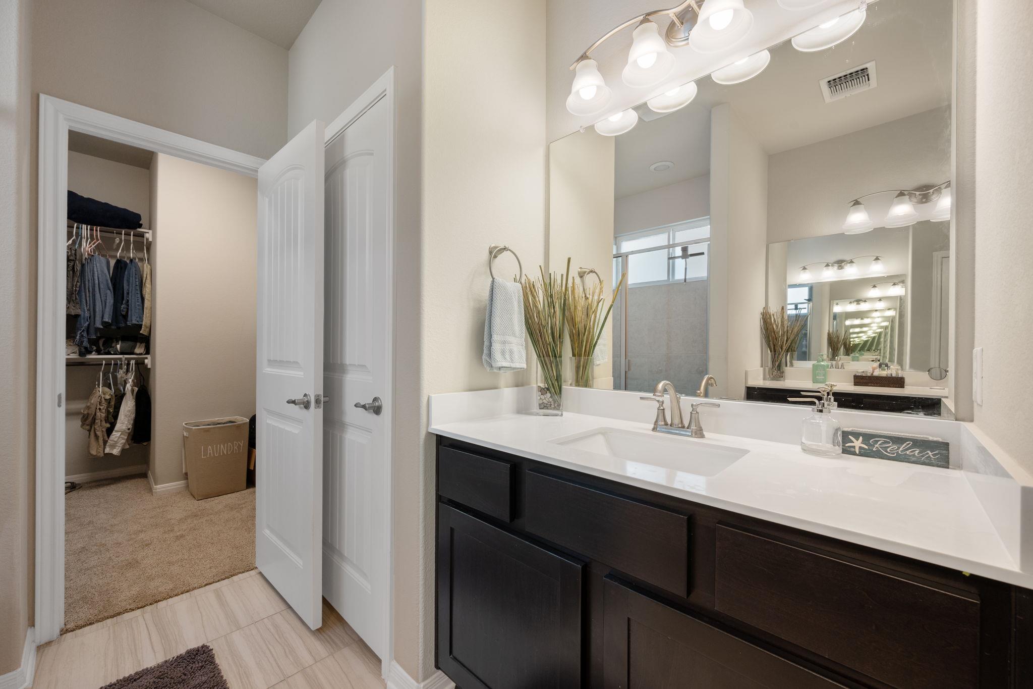 8713 Alderman Dr, Austin, TX 78747