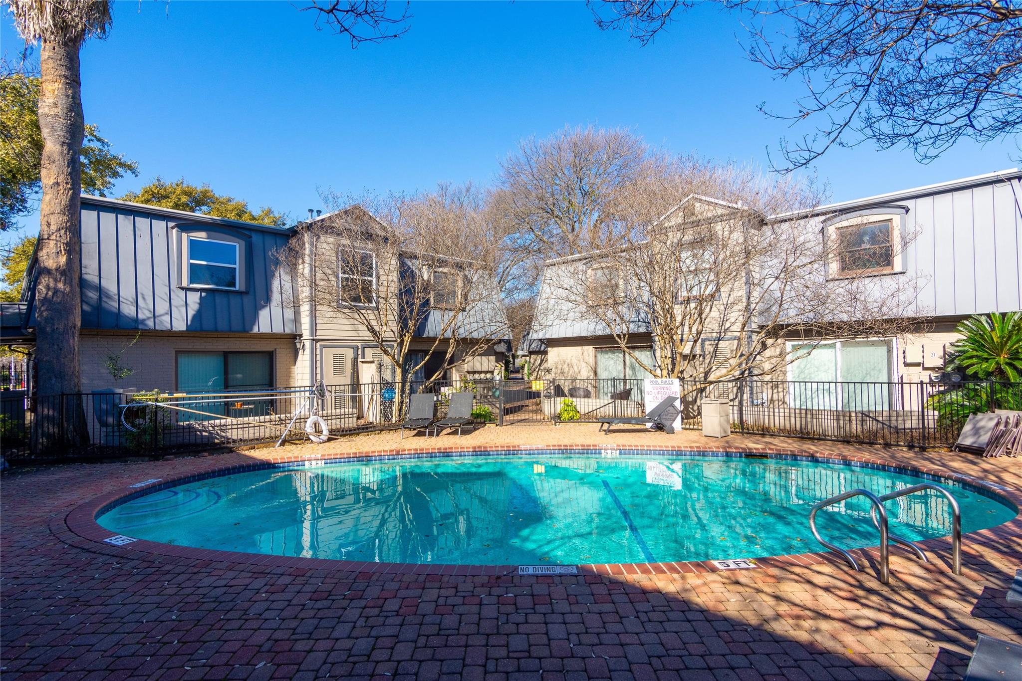 2500 Steck Ave # 13, Austin, TX 78757
