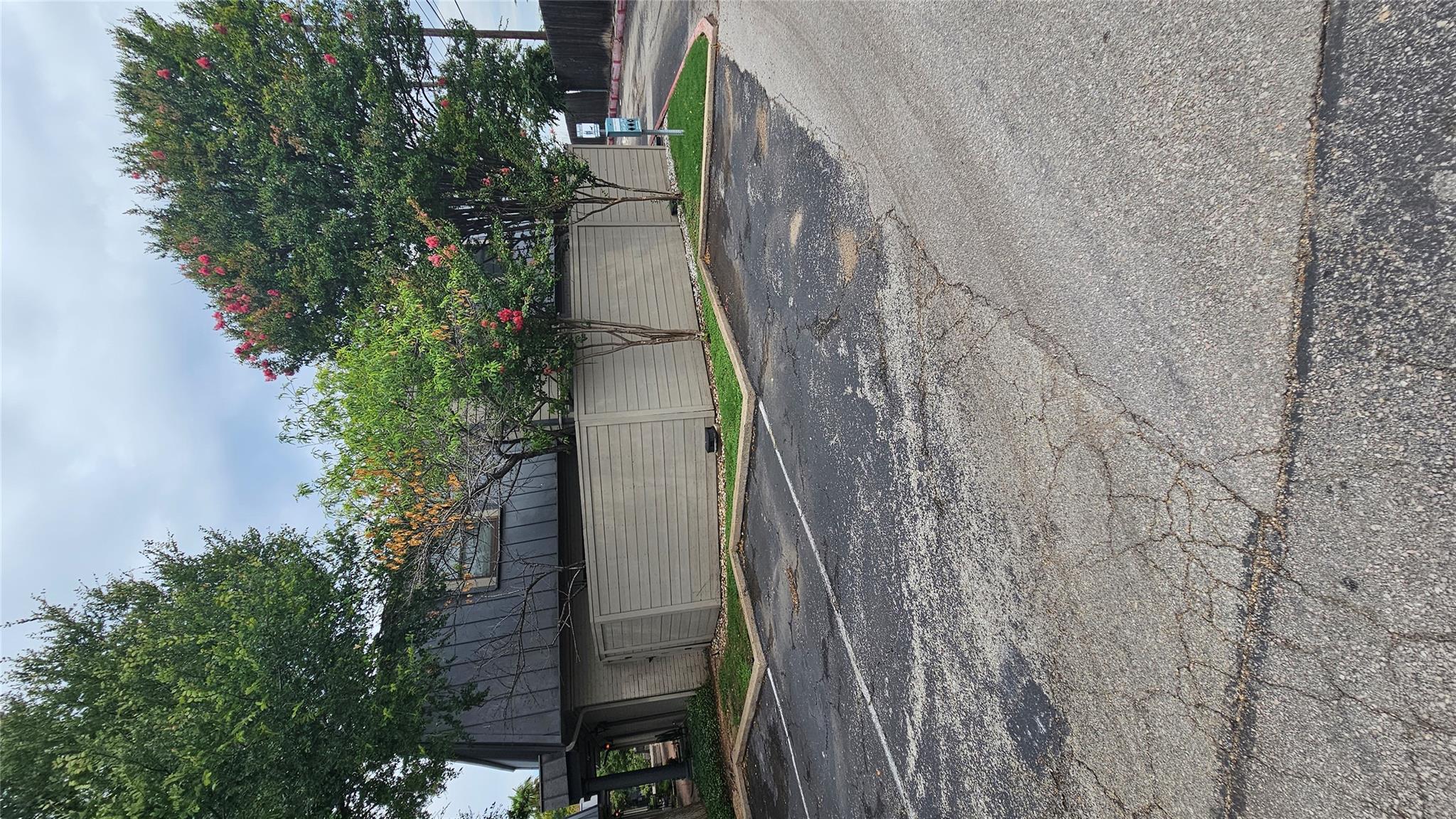 2500 Steck Ave # 13, Austin, TX 78757