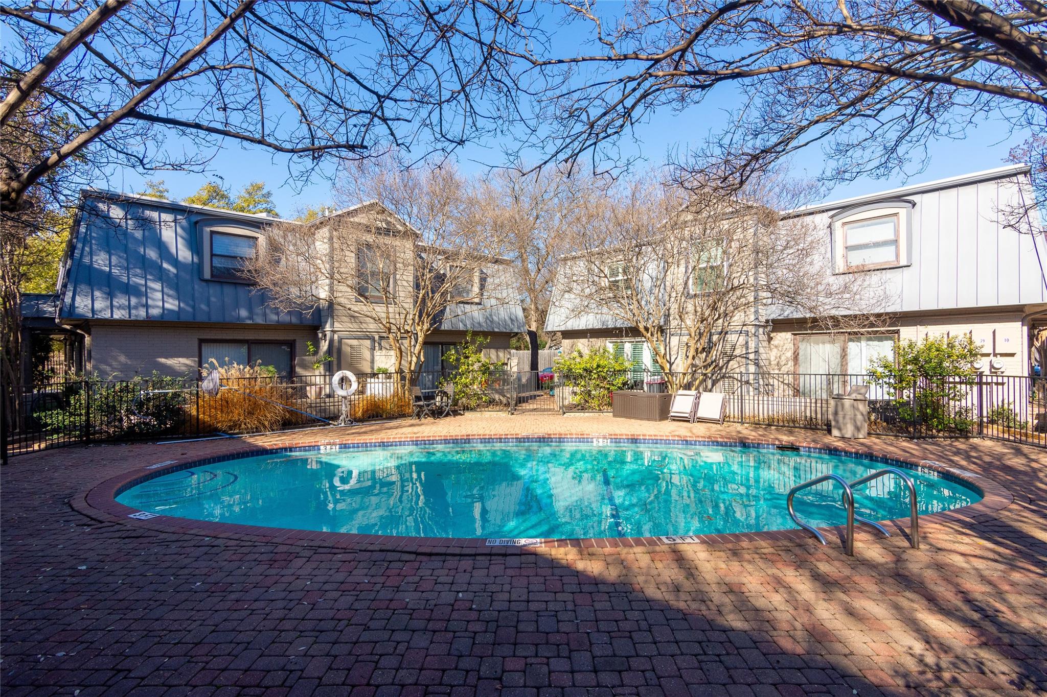 2500 Steck Ave # 13, Austin, TX 78757