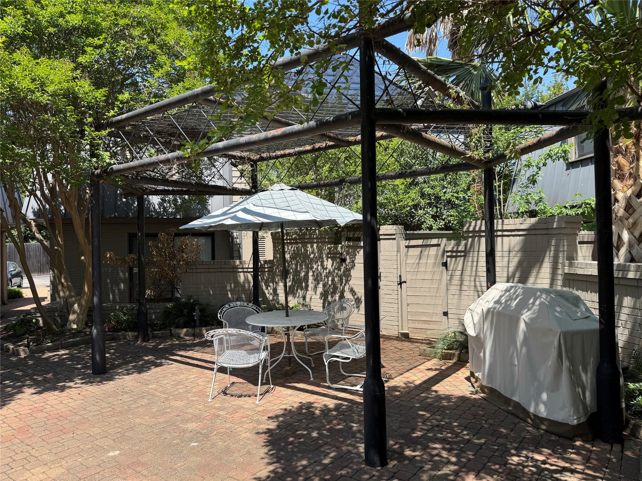 2500 Steck Ave # 13, Austin, TX 78757