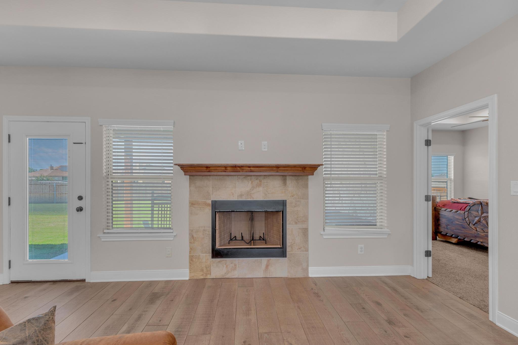 105 Don Dr, Jarrell, TX 76537