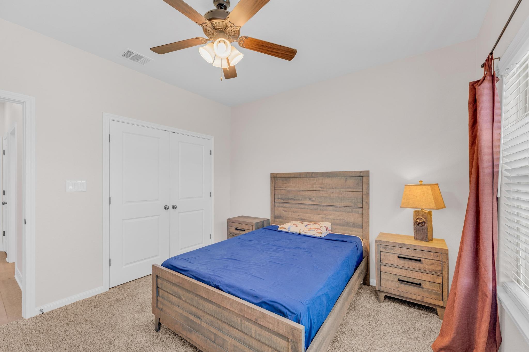 105 Don Dr, Jarrell, TX 76537