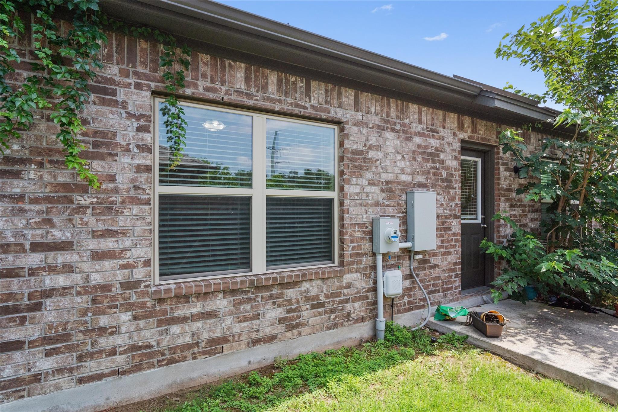 2304 S Lakeline Blvd # 461, Cedar Park, TX 78613