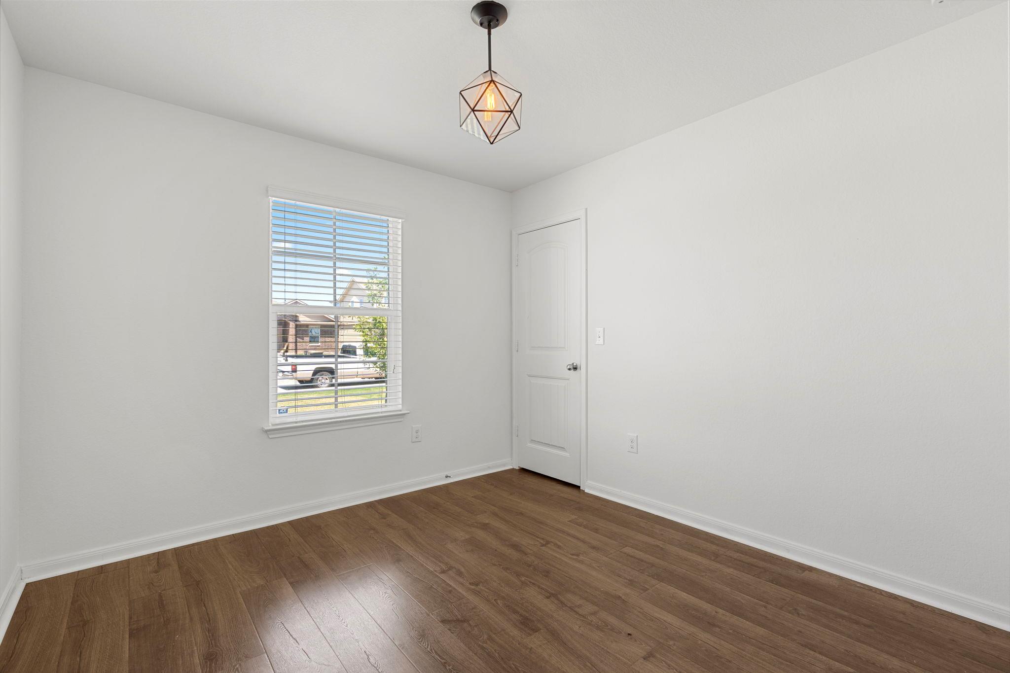 185 Rafe Ct, Kyle, TX 78640