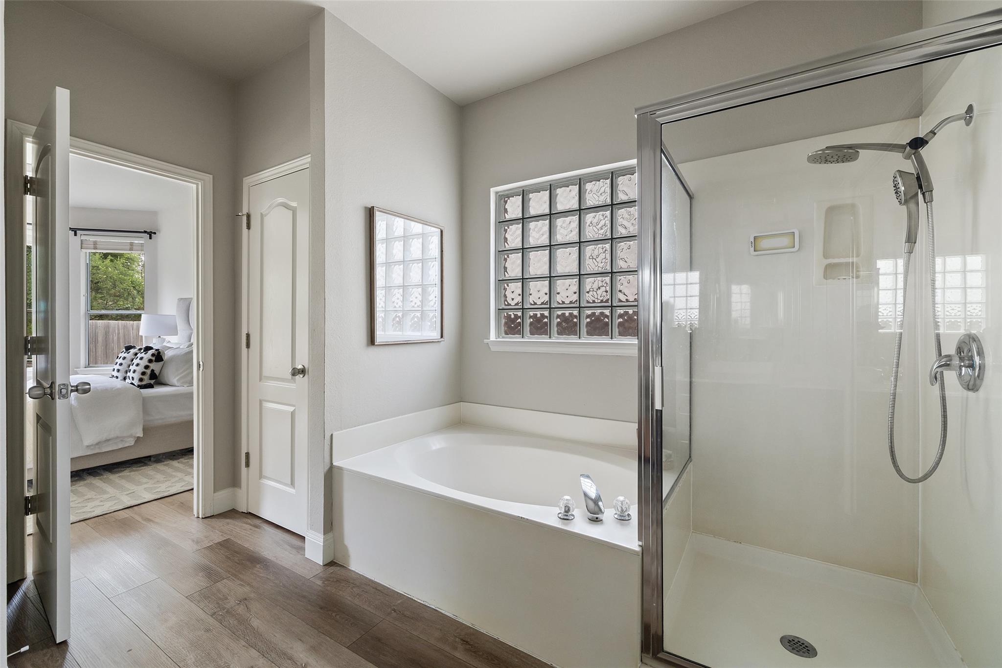 4604 Hibiscus Valley Dr, Austin, TX 78739