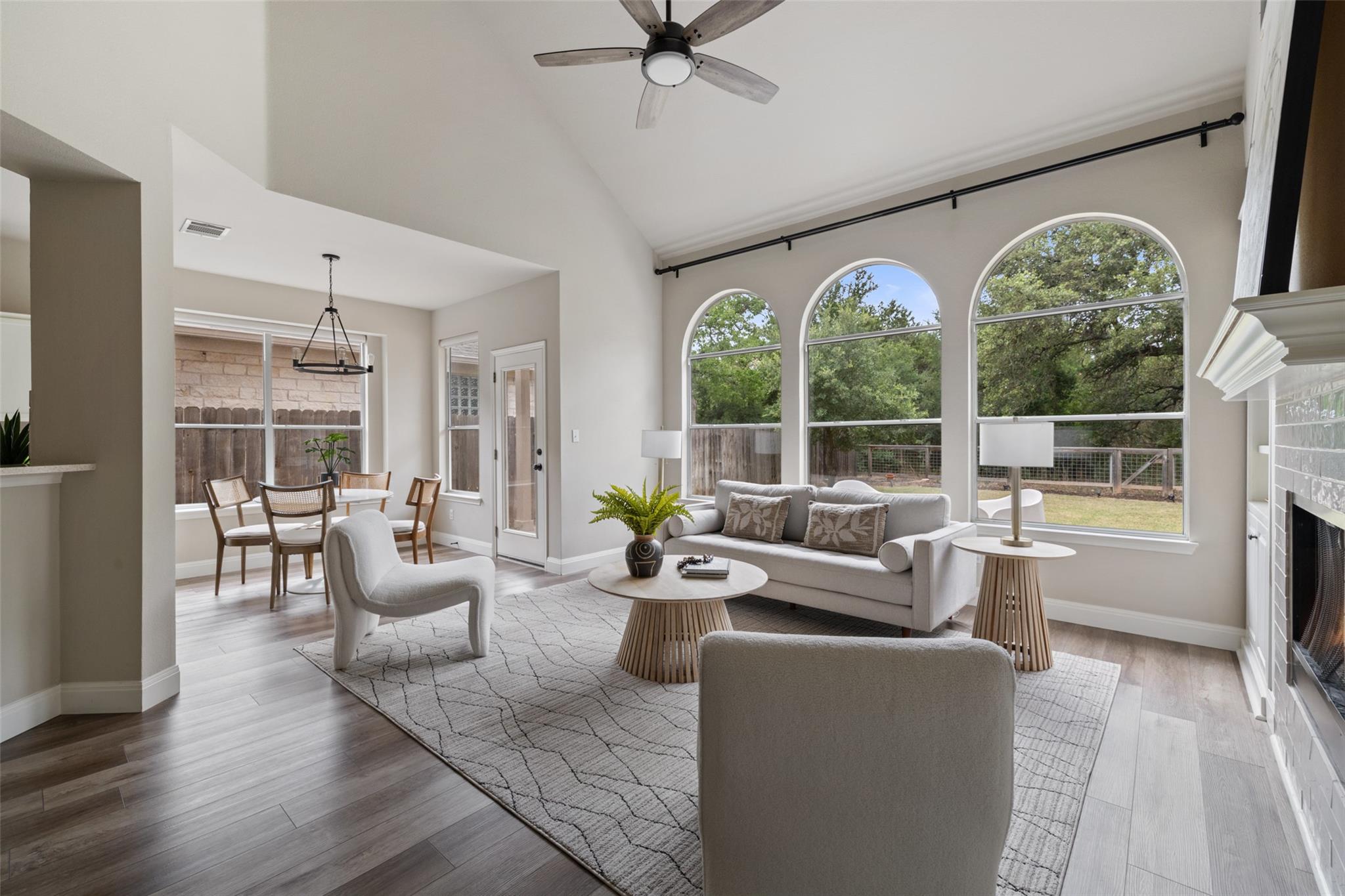 4604 Hibiscus Valley Dr, Austin, TX 78739